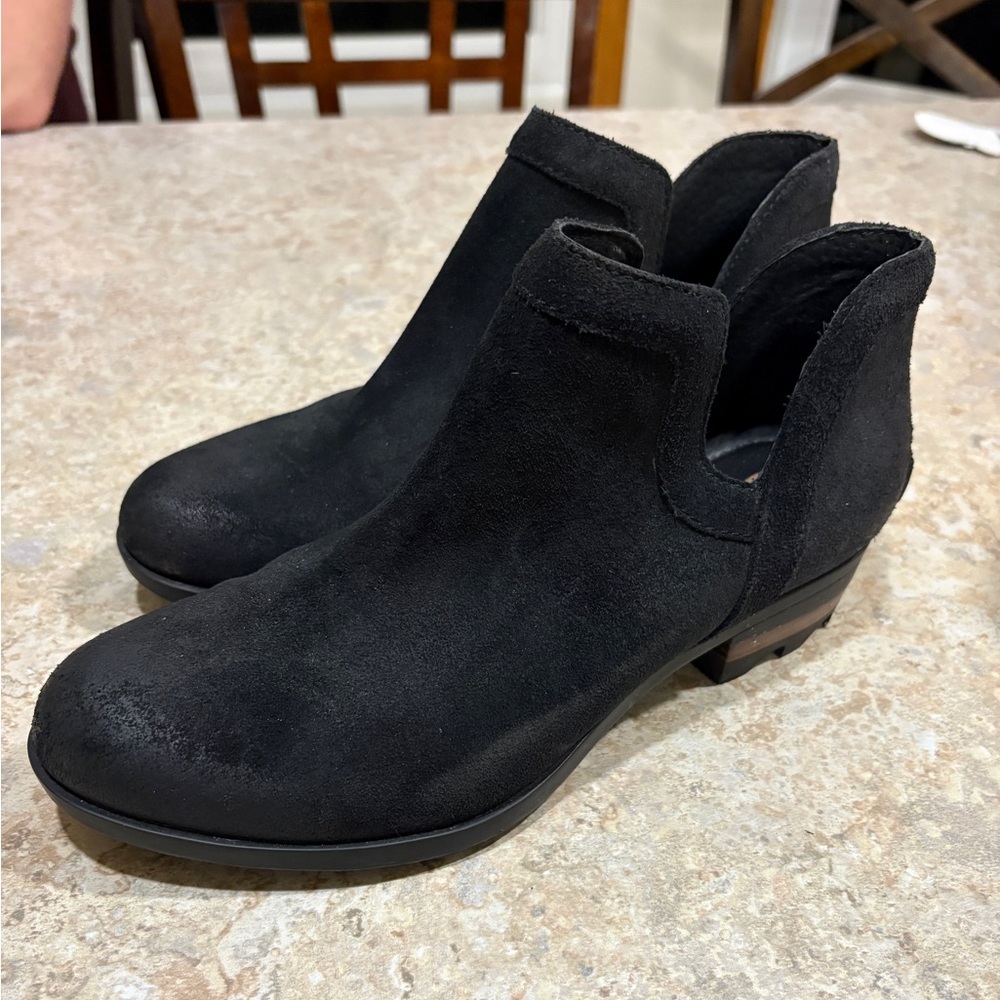 Sorel Boots Womens Lolla Cut Out Ankle Booties Black Suede
